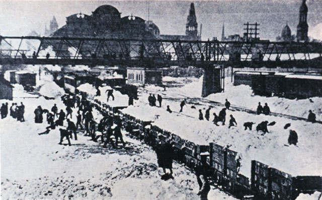 Blizzard of 1888 - Grand Central Depot